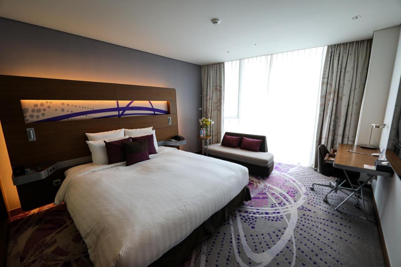 โนโวเทล แอมบาสเดอร์ ซูวอน โฮเต็ล Hotel ภายนอก รูปภาพ