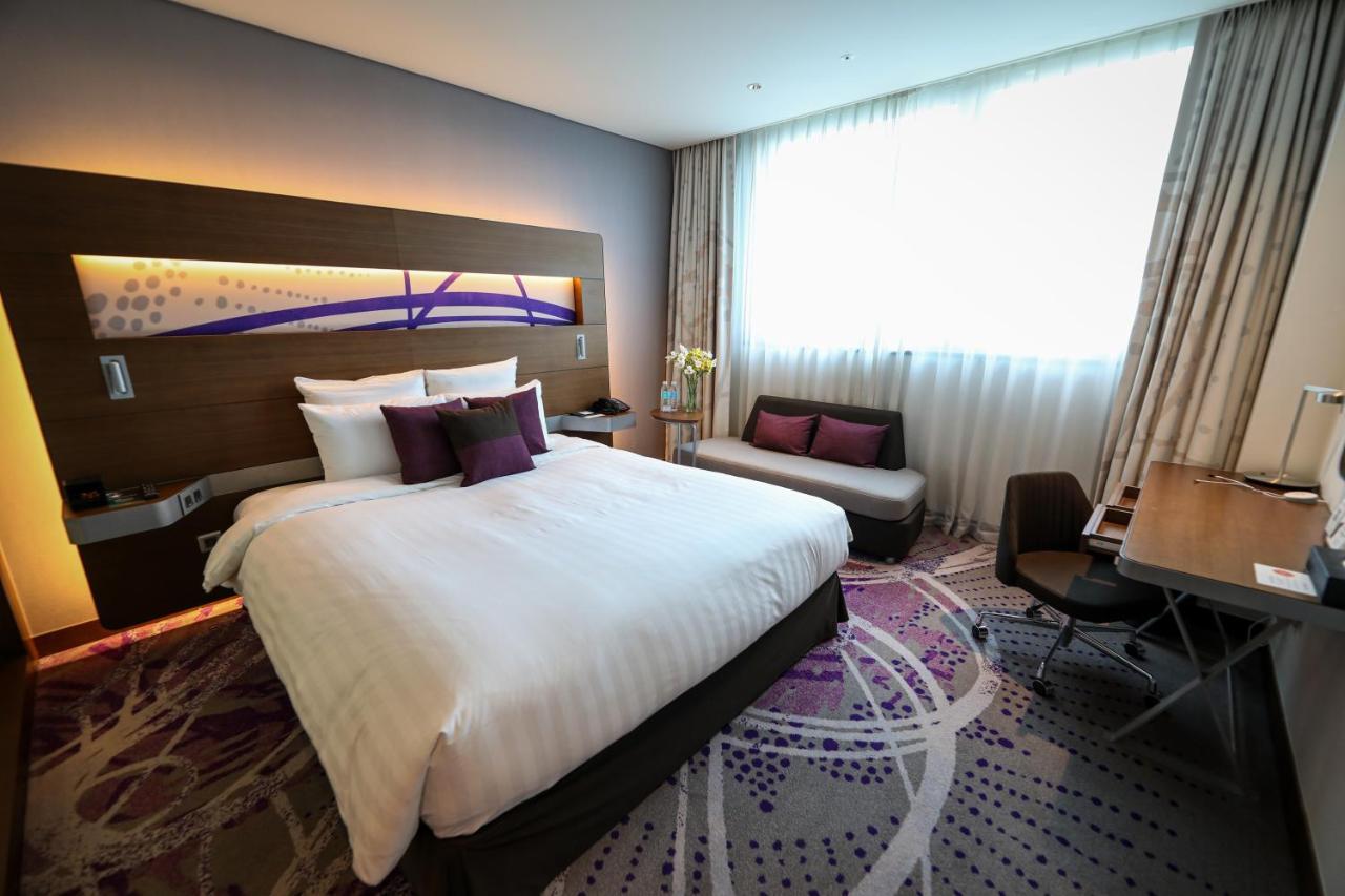 โนโวเทล แอมบาสเดอร์ ซูวอน โฮเต็ล Hotel ภายนอก รูปภาพ