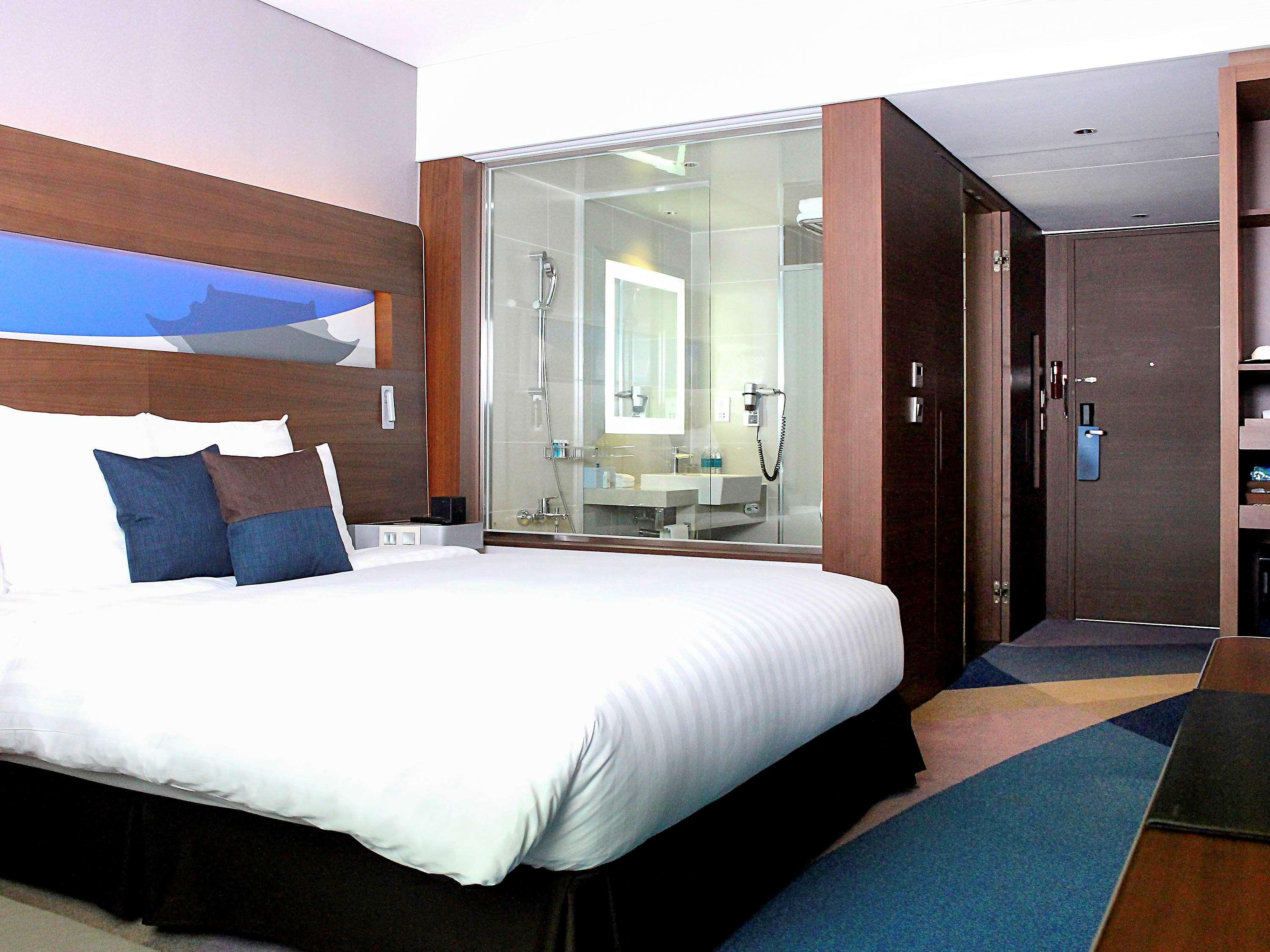 โนโวเทล แอมบาสเดอร์ ซูวอน โฮเต็ล Hotel ภายนอก รูปภาพ